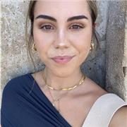 Profesora de economía para chicos y chicas de 4 de la eso y 1 y 2 de bachillerato